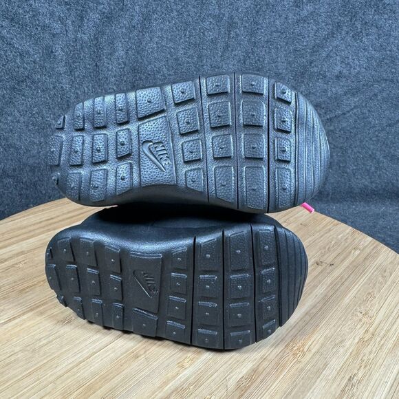 Nike Roshe One‎ Hi Toddler Black Winter Snowflake Boots Size 4C NEW - Picture 5 of 6